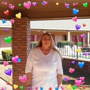 Meet your Posher, Becky lynn